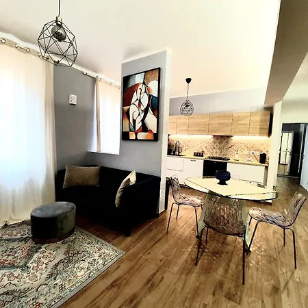 San Giovanni Apartament *